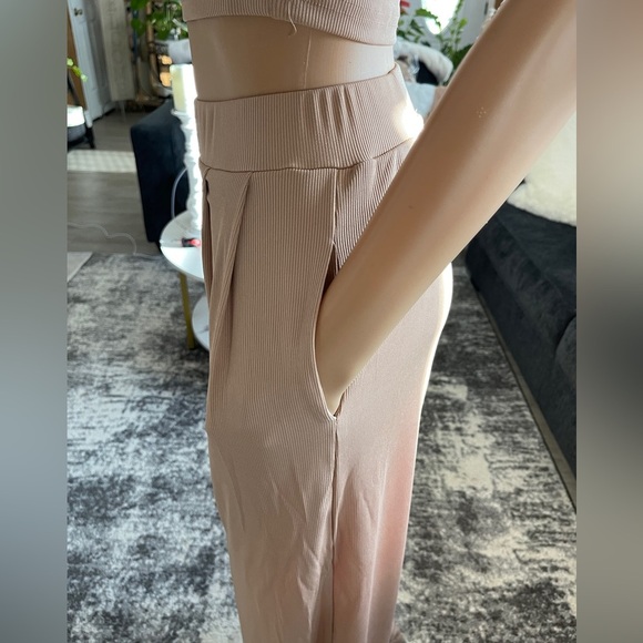 Women’s 2pcs Solid Skinny Crop To & Pleated Pants Size Large - Picture 11 of 12